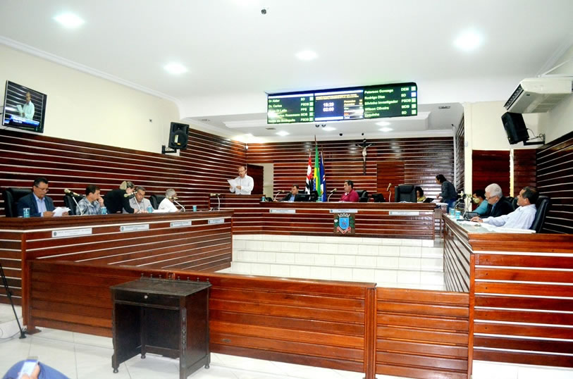 Imagem da notícia: Câmara aprova sete projetos de lei na Sessão desta segunda (8)