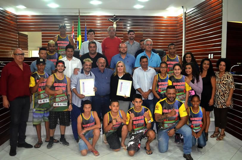 Imagem da notícia: Câmara homenageia Carlinhos Furacão e Cidinha Oliveira