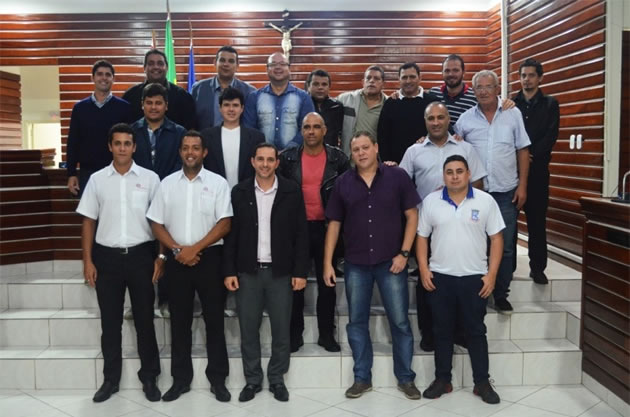 Imagem da notícia: Plano de Carreira dos servidores municipais é aprovado em duas votações