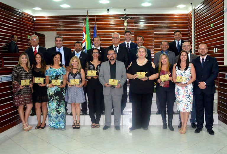 Imagem da notícia: Sessão Solene alusiva ao Dia do Professor