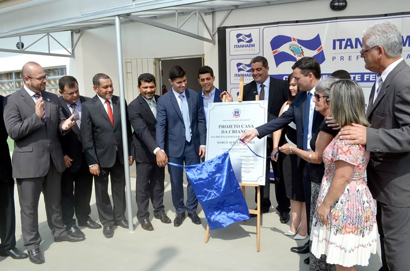 Imagem da notícia: Vereadores participam  da reinauguração  da Casa da Criança 