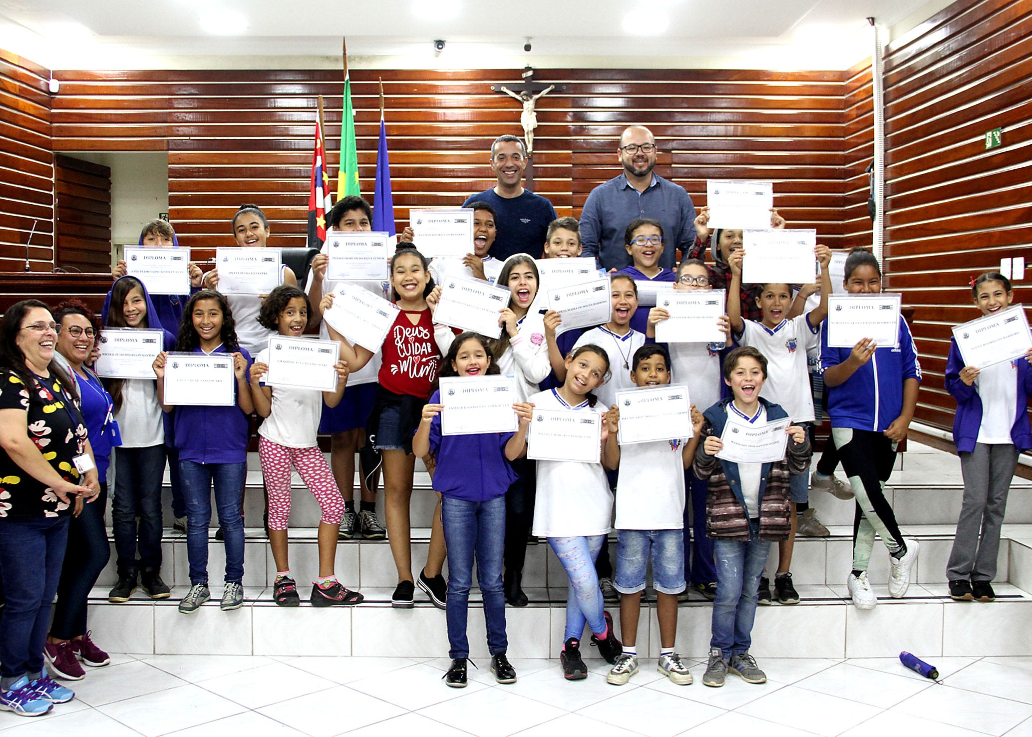 Imagem da notícia: Projeto ensina a estudantes o funcionamento dos poderes Legislativo e Judiciário