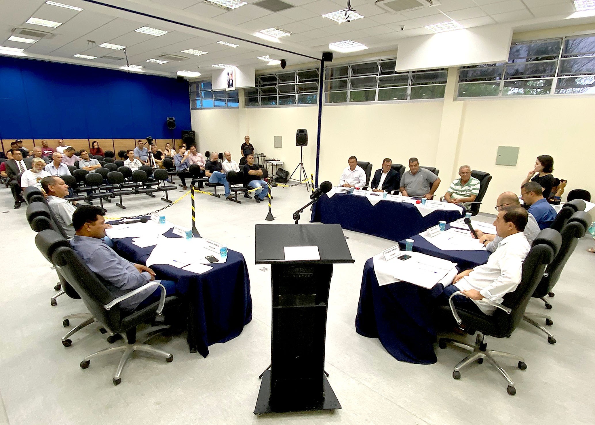 Imagem da notícia: Pedágio em Pauta