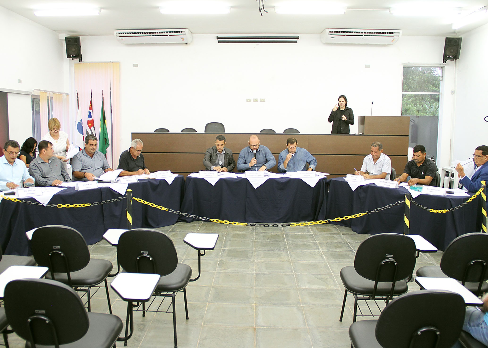 Imagem da notícia: Vereador Diomário quer espaço na Radio Bandeirantes para a divulgação de Itanhaém