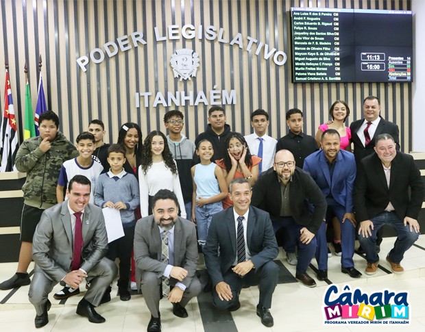 Imagem da notícia: Sessão Solene Especial de Posse dos Vereadores Mirins